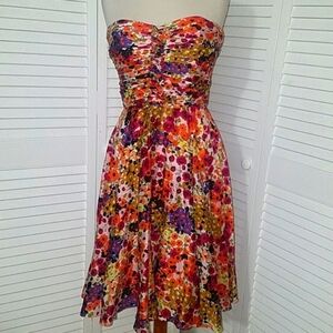 DONNA MORGAN STRAPLESS/BACKLESS METALLIC PROM DRESS W/CORSET TOP, SZ 8